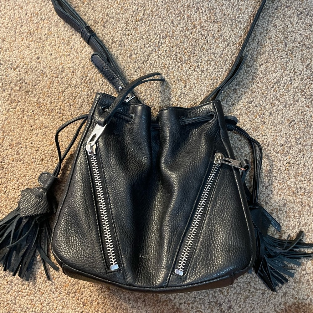 Linea Pelle leather purse